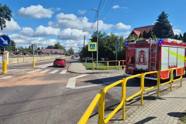 Interwencja OSP Połaniec: neutralizacja substancji ropopochodnej na ul. Kazimierza Wielkiego