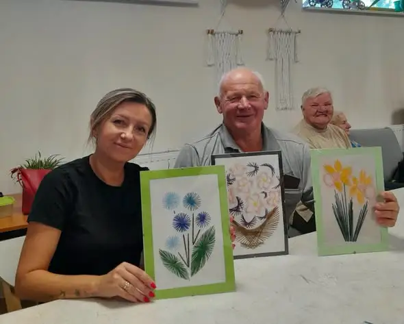 Seniorzy z klubu kibicowali polskim siatkarkom i rozwijali pasje