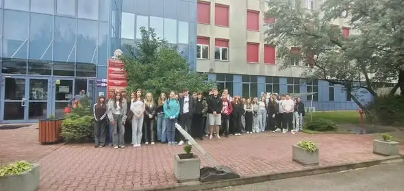 Uczniowie klas IV na Kieleckich Salonach Maturzystów 2026 – praktyczna lekcja przed maturą