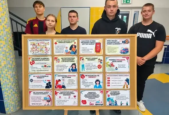 Światowy Dzień Pierwszej Pomocy w ZSP Ckuszydłów – uczniowie uczą się ratować życie