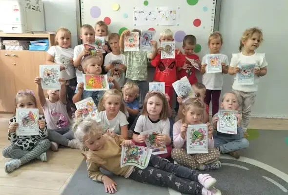 Dzień Kropki w grupie Wilczków – święto kreatywności i wiary w siebie