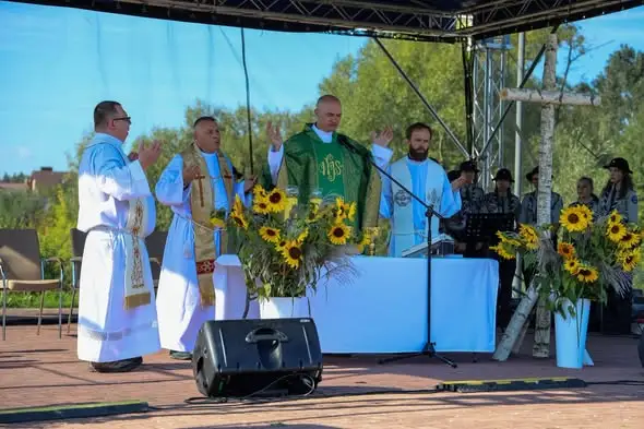 Harcerski Start w Staszowie: blisko 250 zuchów i harcerzy rozpoczęło nowy rok