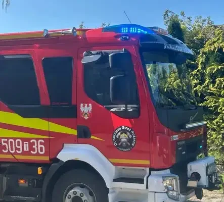Pożar przy ul. Kołłątaja w Połańcu – interweniowały JRG Staszów i OSP Połaniec