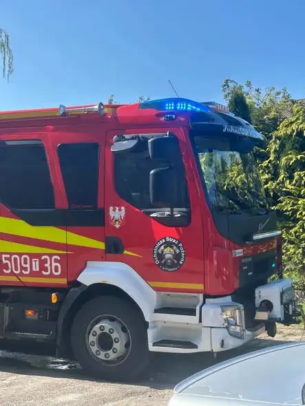 Pożar przy ul. Kołłątaja w Połańcu – interweniowały JRG Staszów i OSP Połaniec