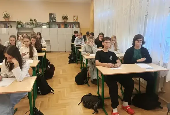 Licealiści zmierzyli się z Dyktandem Niepodległościowym
