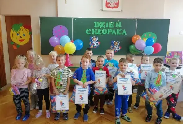 Dzień Chłopaka w grupie 5-latków: emocje, przyjaźń i wspólna Tęcza Przyjaźni