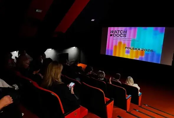 Staszów: „Kobiety na plaży” na 24. Objazdowym Festiwalu WATCH DOCS