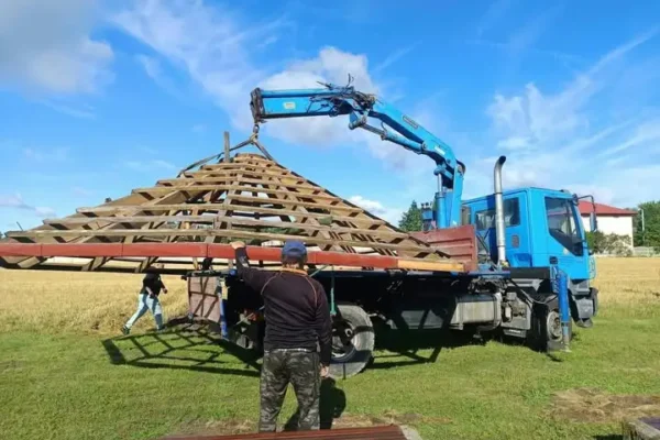 PGK Połaniec oferuje transport ciężarowy z HDS – wsparcie dla budów i remontów