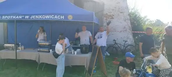 Święto Ziemniaka w Jenkowicach: tradycyjne smaki i wspólnota przy ognisku