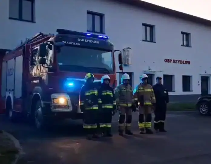 Strażacy oddali hołd kolegom z JRG Nisko. Syreny zawyły punktualnie o 18:00